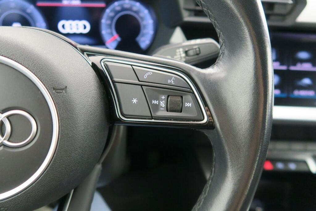 Audi A3 SPORTBACK GENUINE EDITION 35 2.0 TDI 150 CV S TRONIC 5P 12