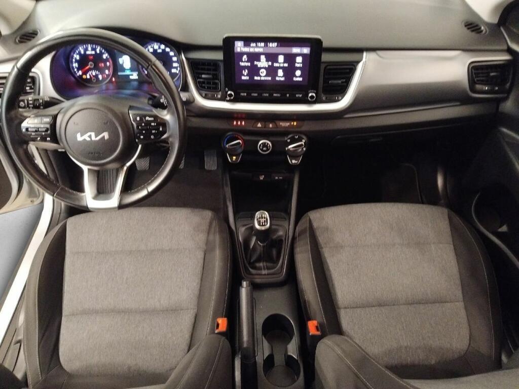Kia Stonic CONCEPT 1.0 T-GDI MHEV IMT 100 CV 5P 11