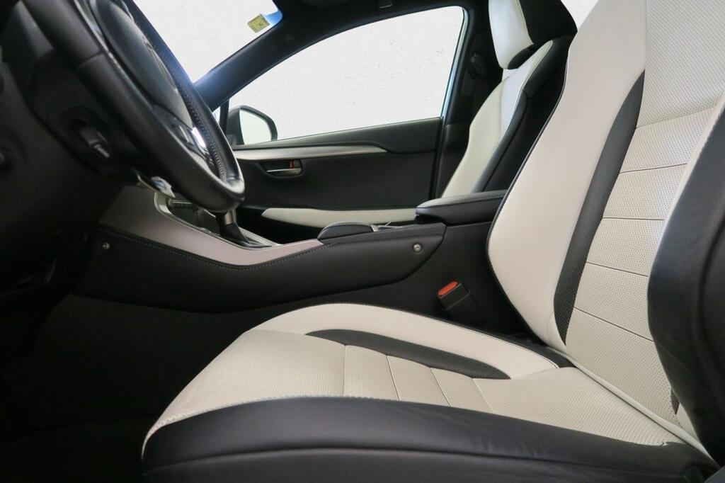 Lexus NX 300H F SPORT KICK POWER 2.5 HYBRID 197 AUTO 5P 4WD 18