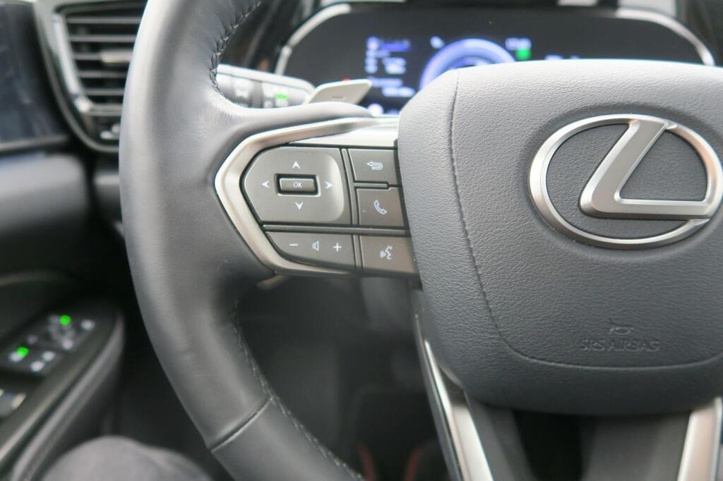 Lexus NX 450H+ EXECUTIVE 2.5 PHEV 306 CV 4WD AUTO 5P 12