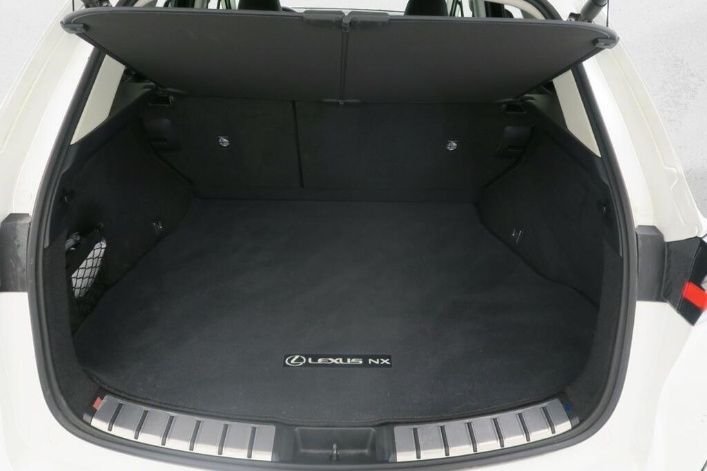 Lexus NX 450H+ EXECUTIVE 2.5 PHEV 306 CV 4WD AUTO 5P 19