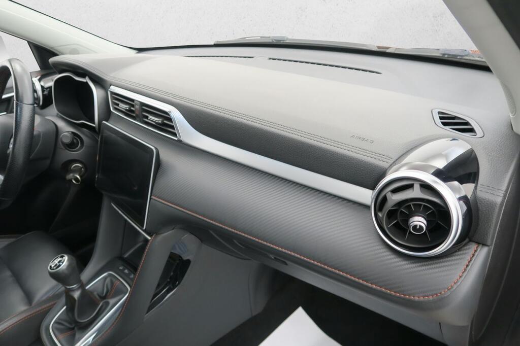 MG ZS LUXURY 1.5 106 CV 5P 15