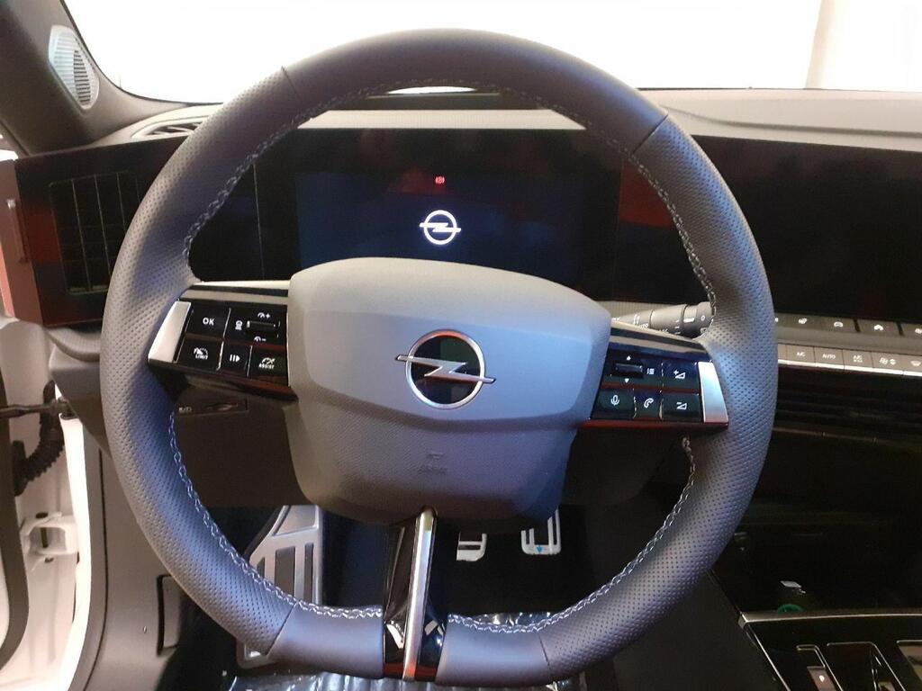 Opel Astra GS 156CV 5P ELECTRIC 6