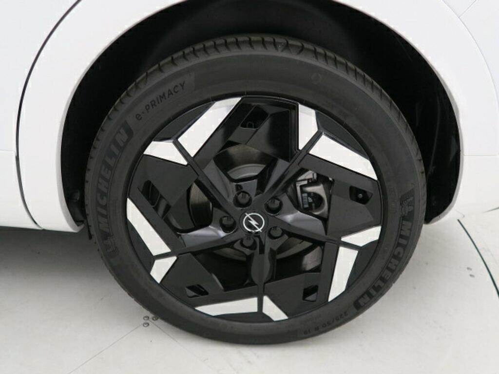 Opel Grandland GSE 1.6 TURBO PHEV 300CV AUTO 5P 25