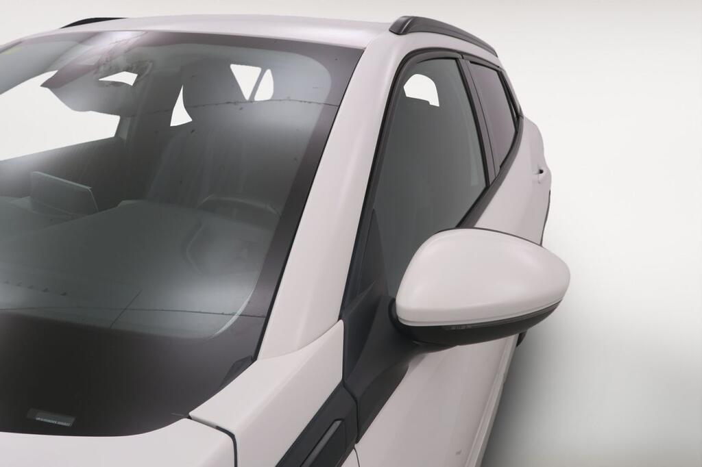 Peugeot 2008 ALLURE 1.2 PURETECH 130 CV S&S 5P 24