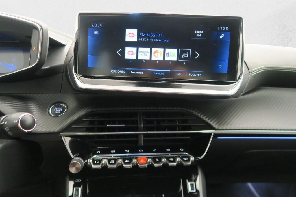 Peugeot 2008 GT 1.2 PURETECH 130CV AUTO 13