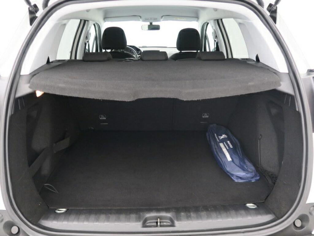 Peugeot 2008 STYLE 1.2 PURETECH 82CV 5P 18