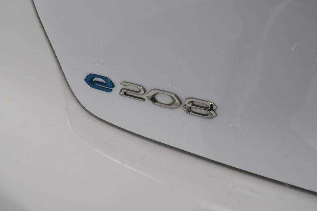 Peugeot 208 ACTIVE PACK ELECTRIQUE 136CV 5P 19