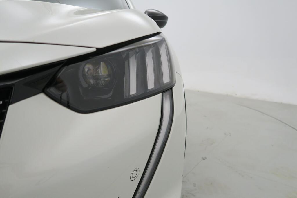 Peugeot 208 GT PACK 1.2 PURETECH 100CV S&S 6 VEL MAN 22