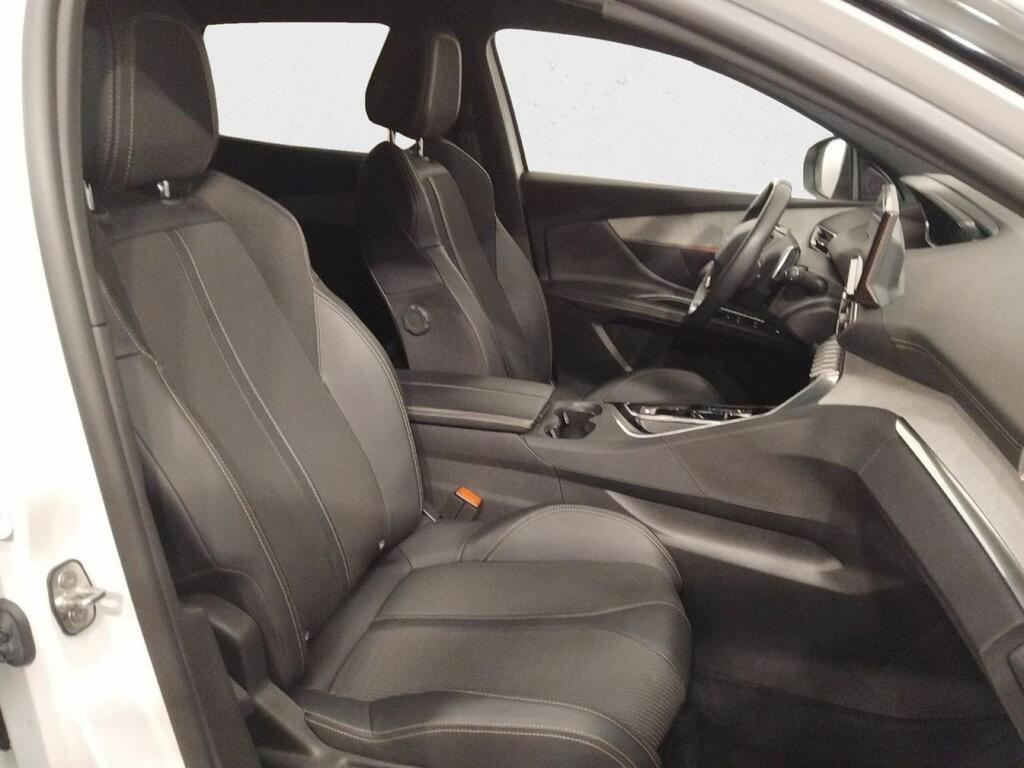 Peugeot 3008 GT 1.2 PURETECH 130 CV S&S AUTO 5P 12