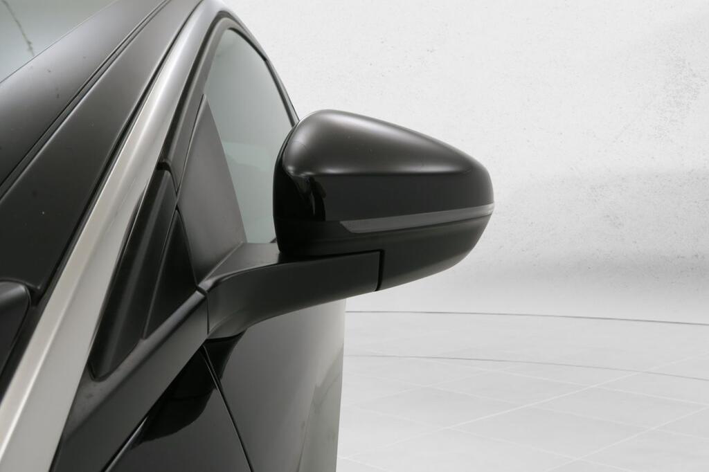 Peugeot 3008 GT 1.5 BLUEHDI 130 CV AUTO S&S 5P 23