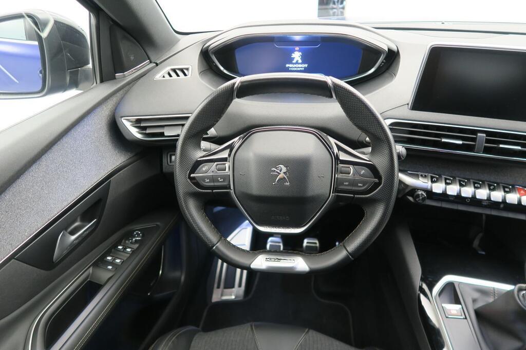 Peugeot 3008 GT LINE 1.2 PURETECH 130CV S&S 6VEL MAN 5P 12