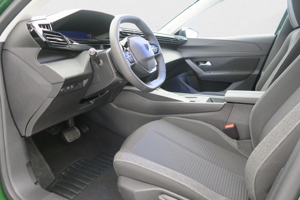 Peugeot 308 ACTIVE 1.6 PLUG-IN HYBRID 180 E-EAT8 5P 8