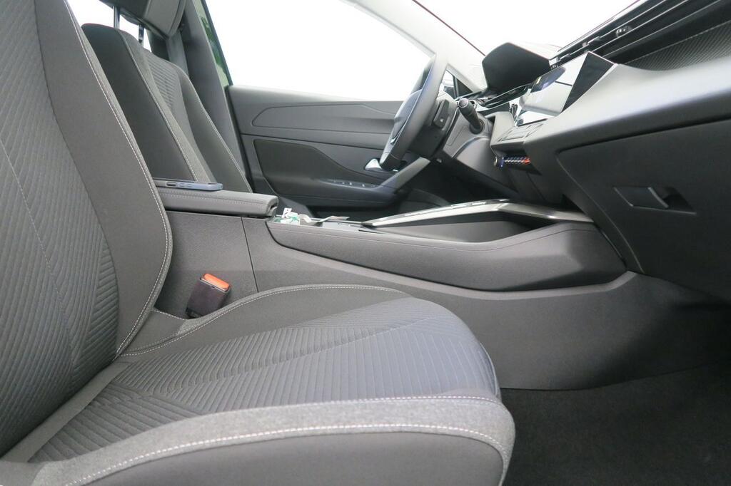 Peugeot 308 ACTIVE 1.6 PLUG-IN HYBRID 180CV E-EAT8 5P 15