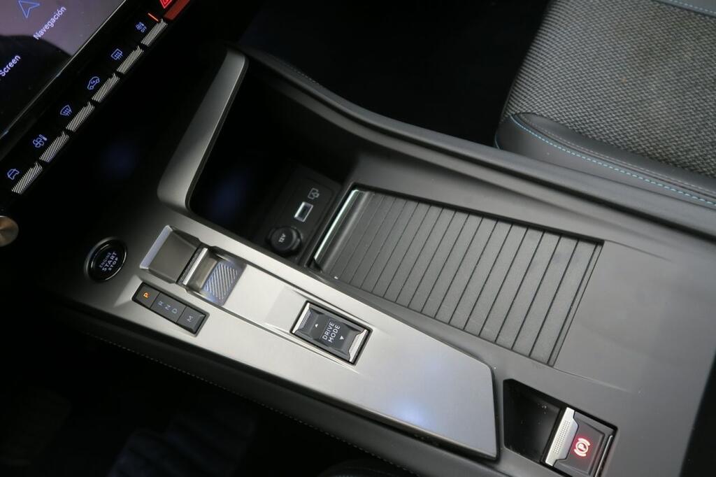 Peugeot 308 ALLURE PACK 1.2 PURETECH 130 CV EAT8 5P 9