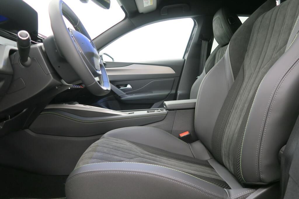 Peugeot 308 E-308 5p GT Eléctrico 156 (115 Kw) 14