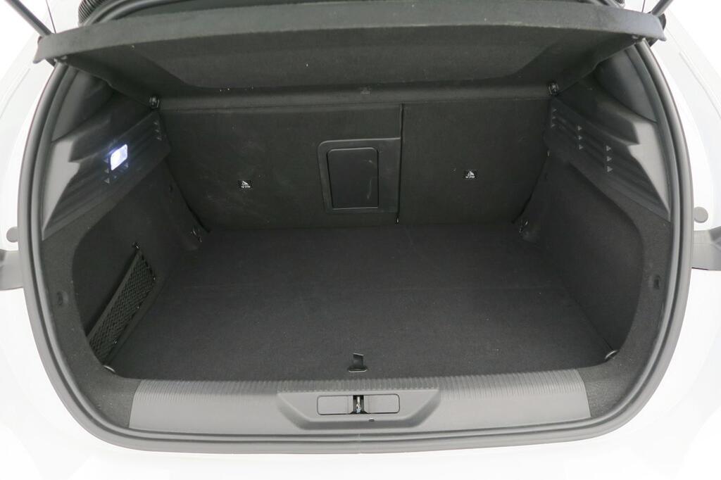 Peugeot 308 FIRST EDITION ELECTRICO 54KWH 115KW 156CV 5P 15