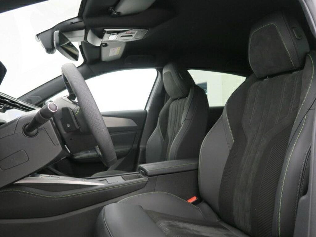 Peugeot 308 GT 1.6 PLUG-IN HYBRID 180CV 5P EAT8 18