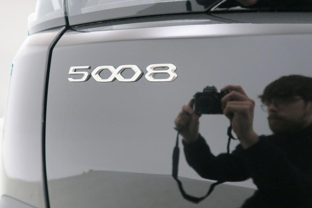 Peugeot 5008 GT 1.5 BLUEHDI 130 CV AUTO S&S 5P 7 PLAZAS 20