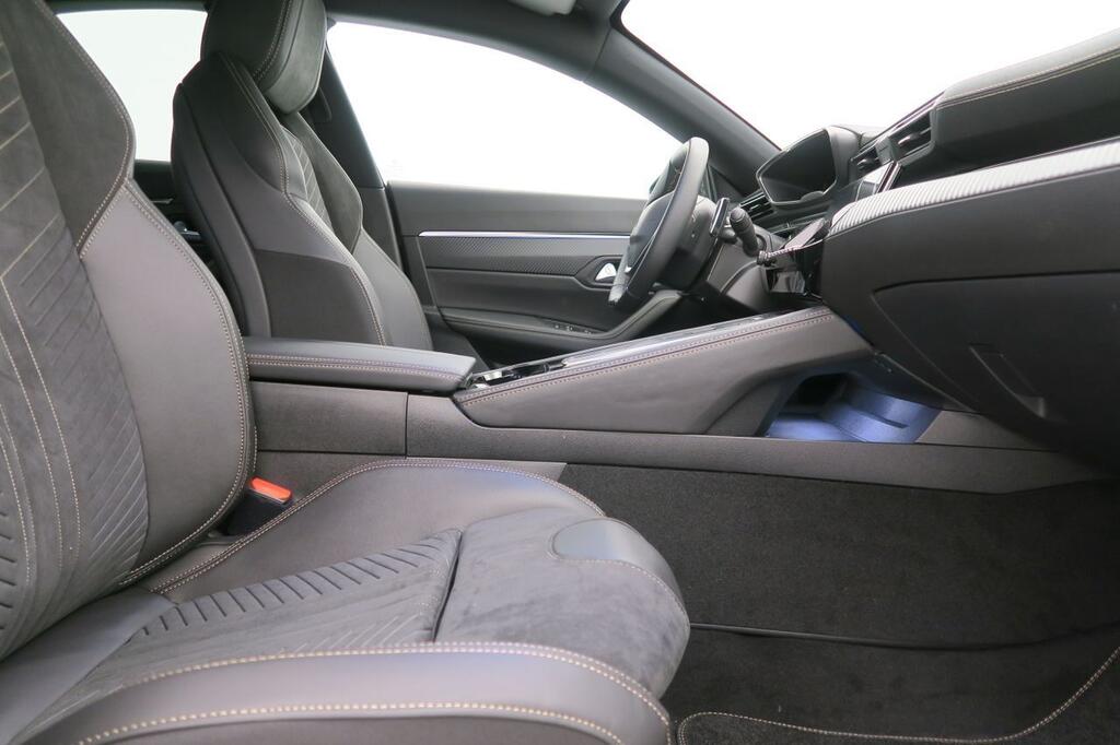 Peugeot 508 GT PLUG-IN HYBRID 180CV E-EAT8 5P 13