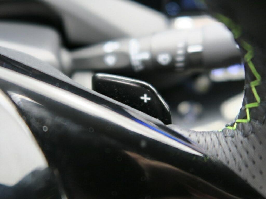 Peugeot 408 GT 1.6 HYBRID AUTO 224 CV 5P 11