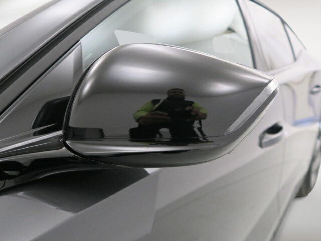 Peugeot 408 GT 1.6 HYBRID AUTO 224 CV 5P 23