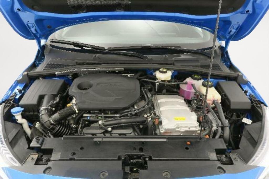 MG MG3 Berlina 1.5 HEV LUXURY 195 5P 22