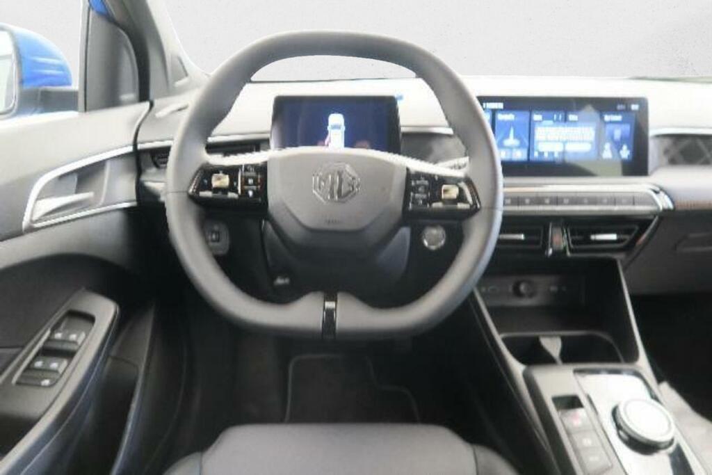 MG MG3 Berlina 1.5 HEV LUXURY 195 5P 16