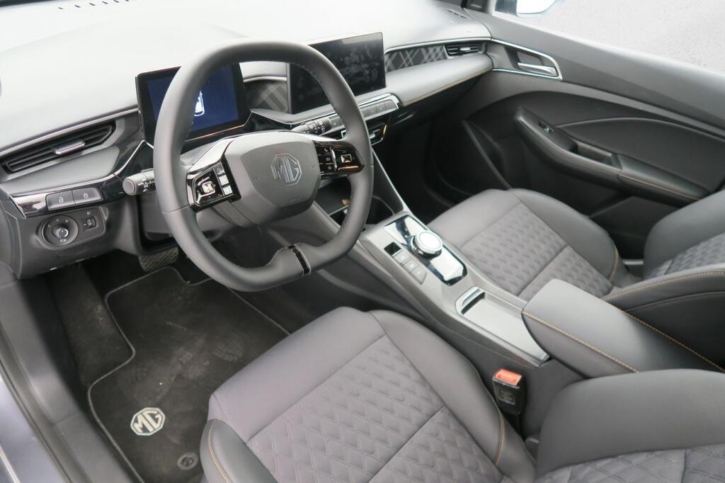 MG MG3 Berlina 1.5 HEV LUXURY 195 5P 7