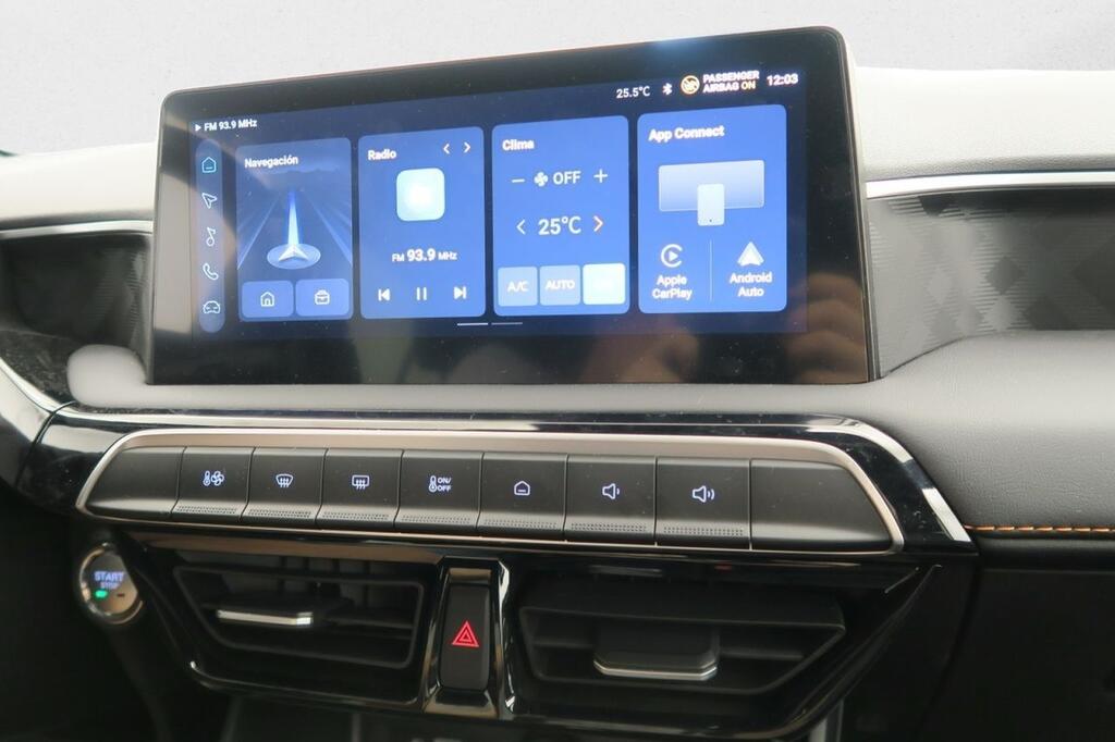 MG MG3 Berlina 1.5 HEV LUXURY 195 5P 12