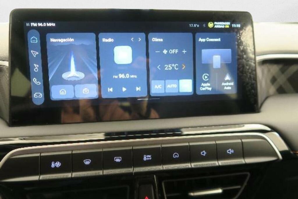 MG MG3 Berlina 1.5 HEV LUXURY 195 5P 9