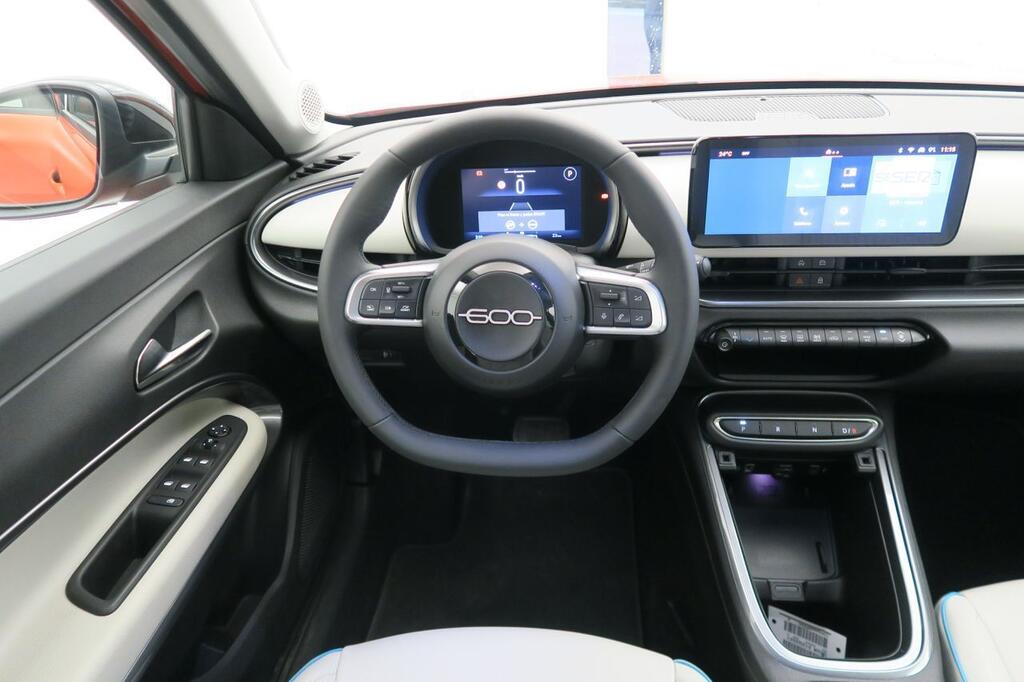 Fiat 600 E LA PRIMA 156CV 14