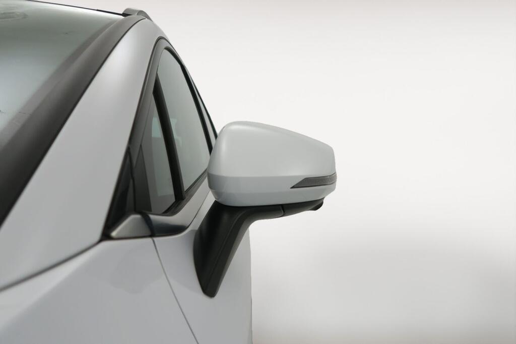 Kia Sportage 1.6 T-GDI PHEV TECH 4X4 (PACK LUXURY) (19″) 23