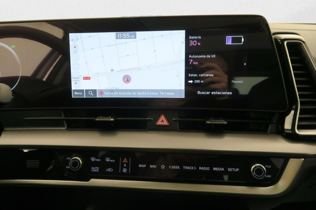 Kia Sportage 1.6 T-GDI PHEV TECH 4X4 (PACK LUXURY) (19″) 9