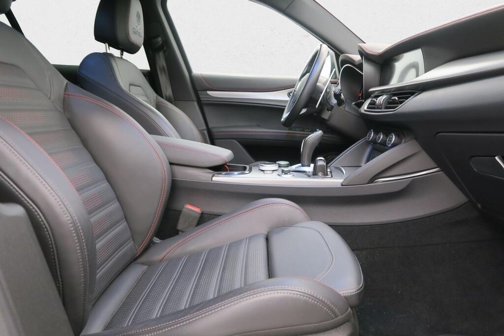 Alfa Romeo Stelvio TRIBUTO ITALIANO 2.2 TDI 210CV Q4 AT8 16