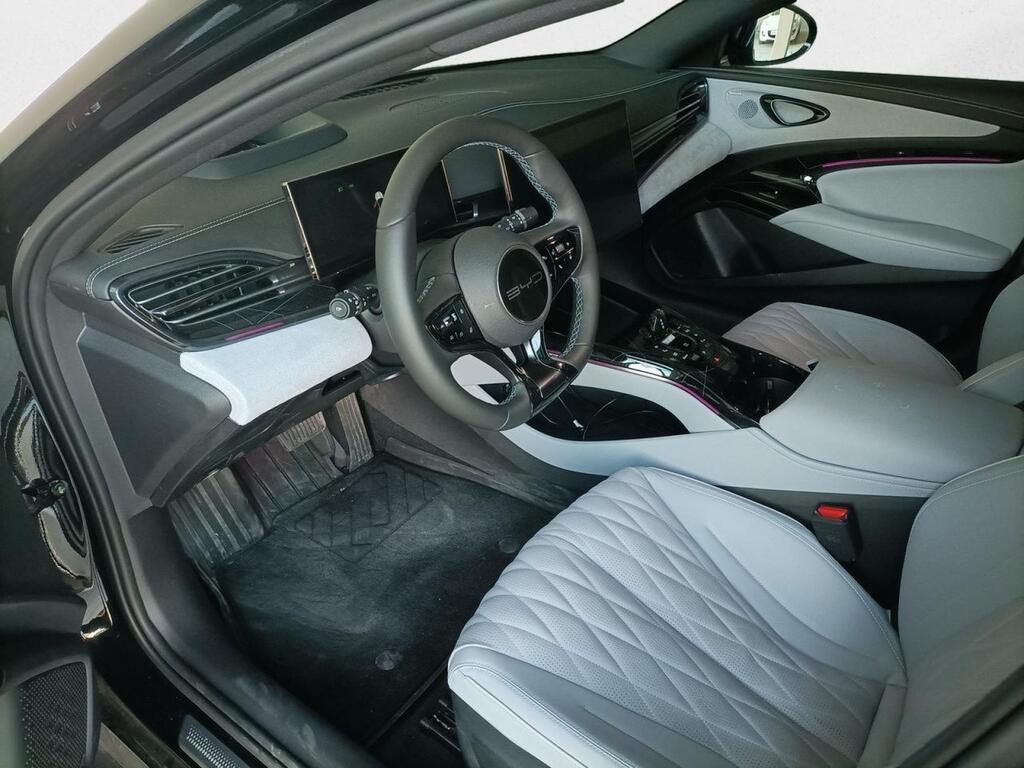 BYD Seal Sedan BEV 83KWH EXCELLENCE 4WD 530 4P 4