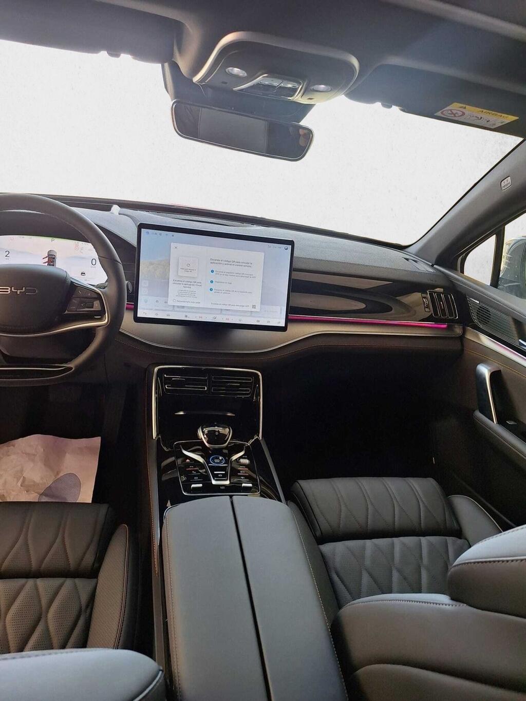 BYD Tang SUV BEV 109KWH FLAGSHIP 517 5P 7 Plazas 6