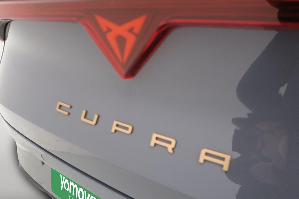 Cupra León ST 1.5 ETSI MHEV DSG 150 CV 5P 19