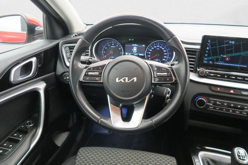 Kia Ceed 1.5 MHEV IMT TECH 160CV 5P 13