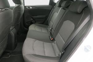 Kia Ceed Berlina 1.0 MHEV 74KW DRIVE DCT 100 5P 18