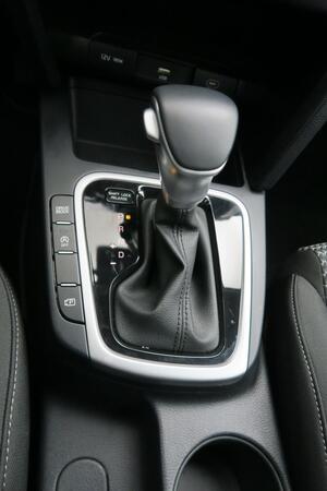 Kia Ceed Berlina 1.0 MHEV 74KW DRIVE DCT 100 5P 10