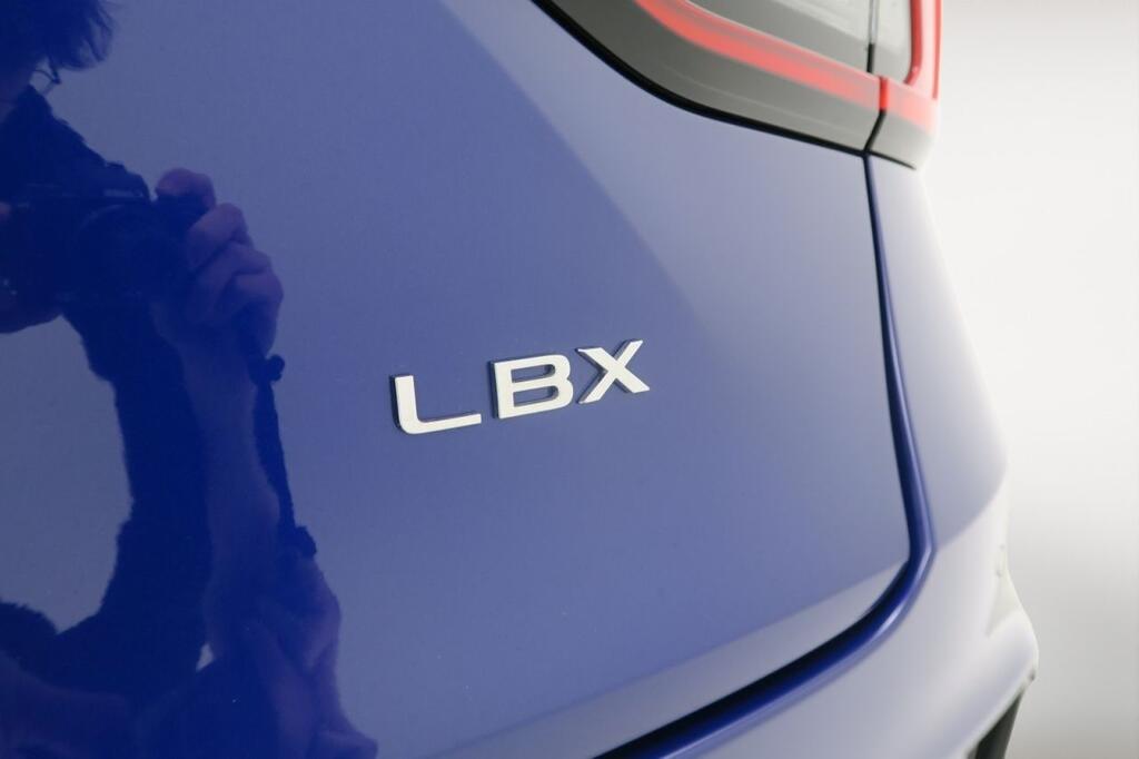 Lexus LBX ELEGANT PLUS 1.5 HYBRID 136 CV AUTO 5P 21