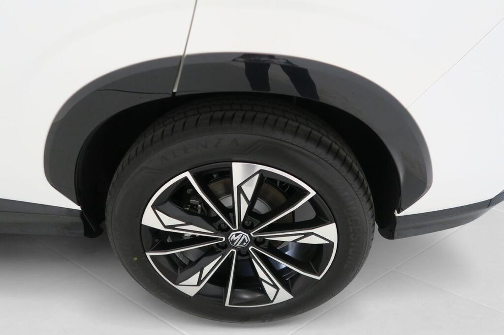MG HS SUV 1.5 HEV EHS HYBRID+ 224 LUXURY 224 5P 24