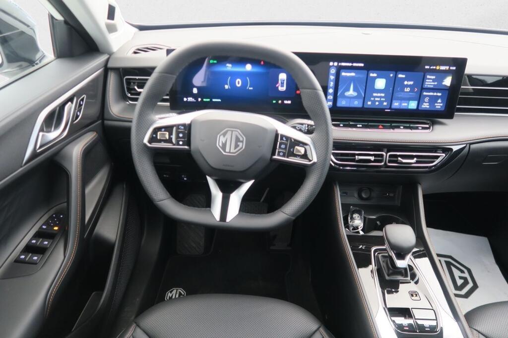 MG HS SUV 1.5 HEV EHS HYBRID+ 224 LUXURY 224 5P 13