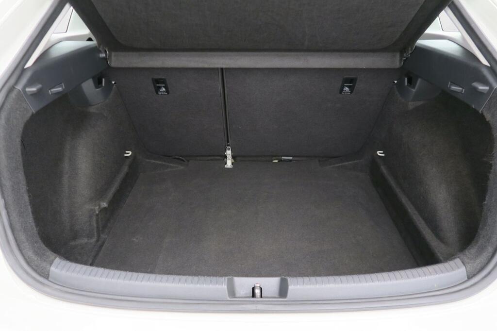 Volkswagen Taigo LIFE 1.0 TSI 95 CV 5P 20