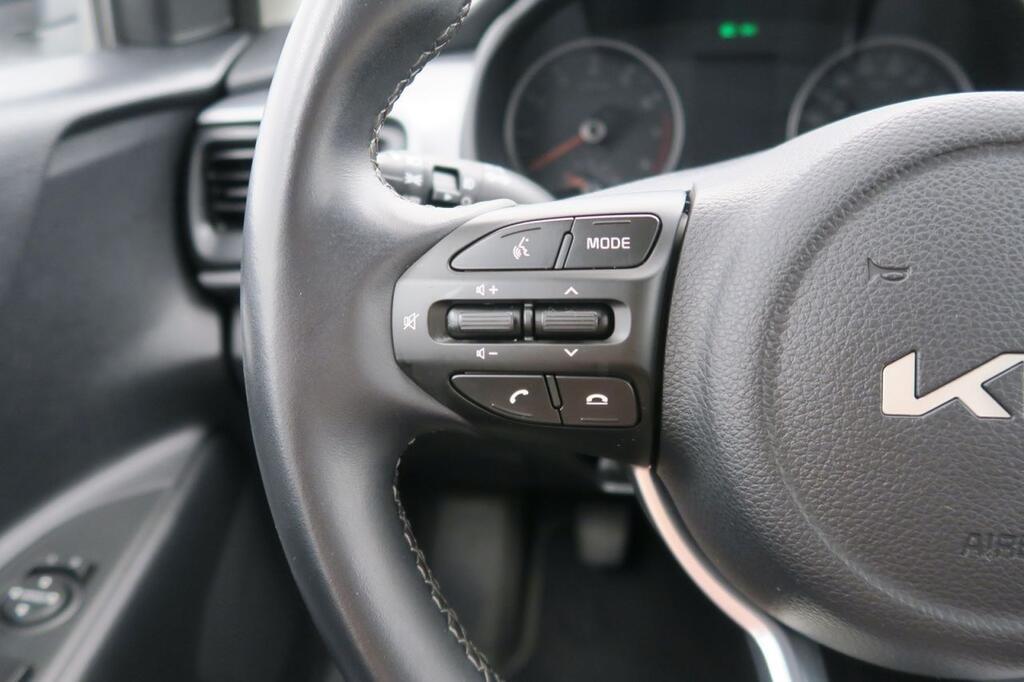 Kia Stonic CONCEPT 1.0 T-GDI MHEV IMT 100 CV 5P 14