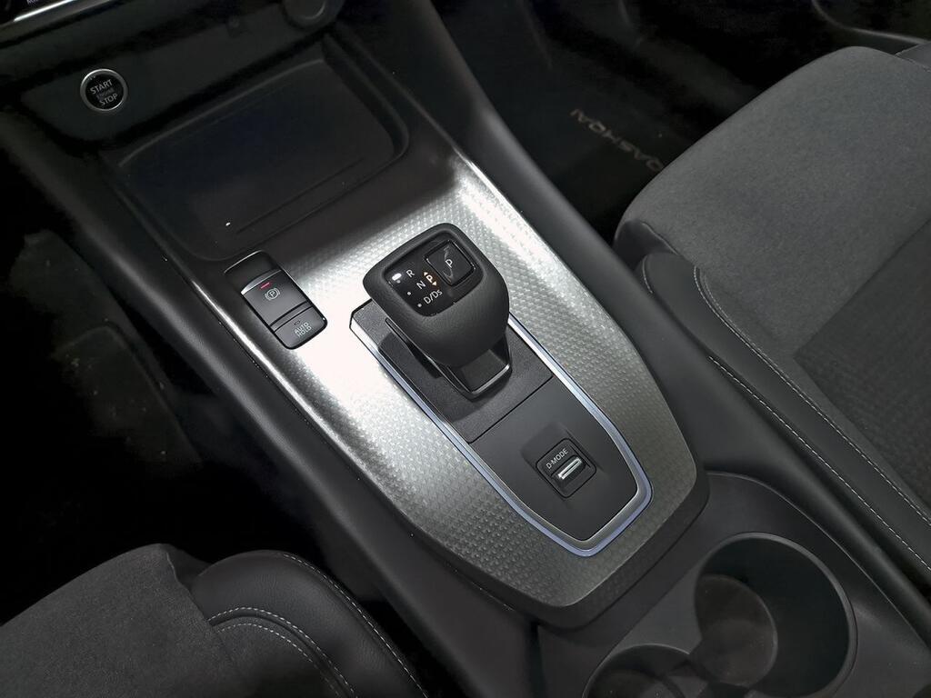 Nissan Qashqai DIG-T 116kW CVT N-Connecta 23