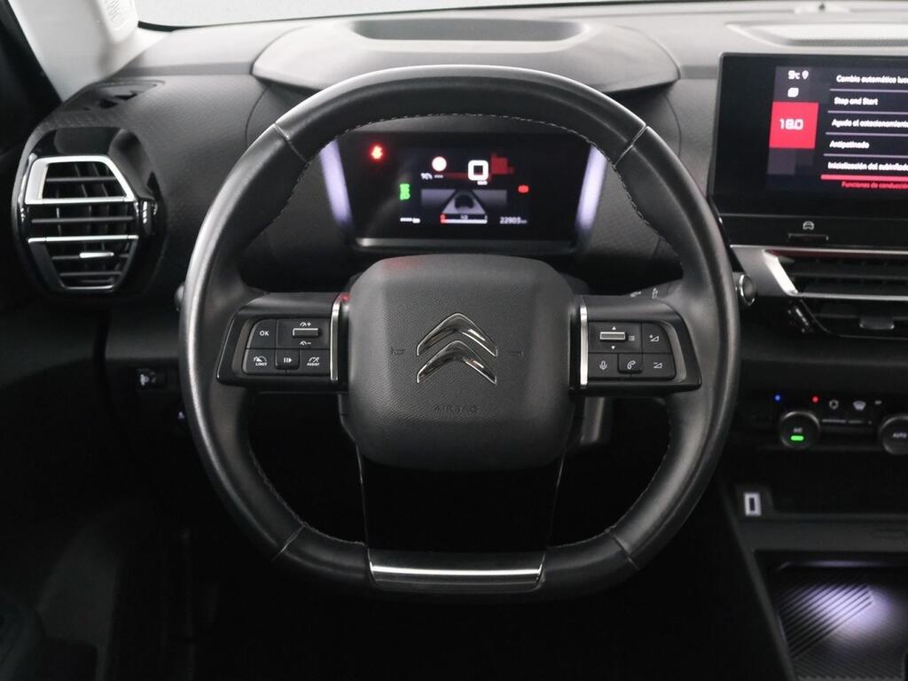 Citroën C4 PureTech 130 S&S 6v Shine 17