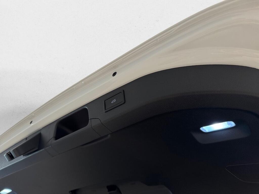 Skoda Superb Combi 1.5 TSI iV P-HEV DSG Selection 18