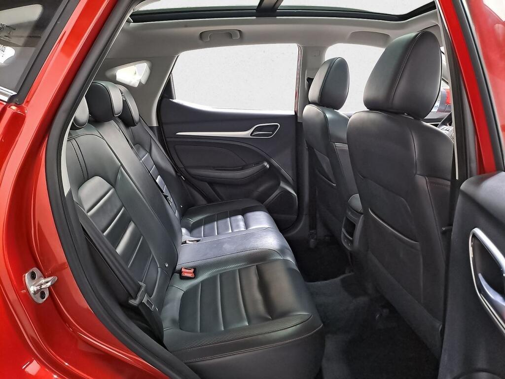 MG ZS 1.0T Luxury 8